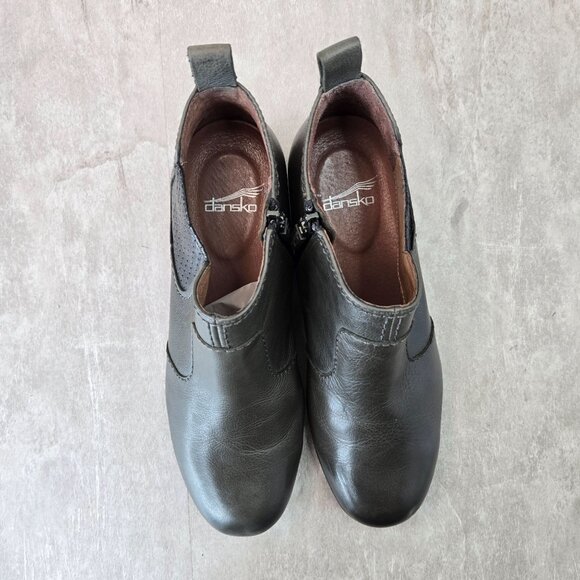 Dansko Ankle Boots Gray Leather Preppy Minimalist Western Chelsea Comfort Bootie - Picture 2 of 13